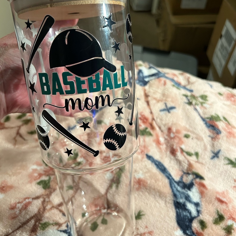Baseball Mom Glass Tumbler 40 oz NWOT